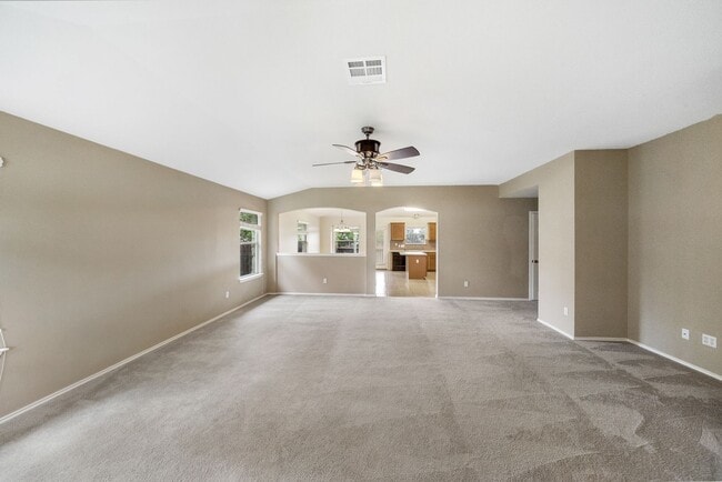 Building Photo - 4105 Pebble Ridge Cove