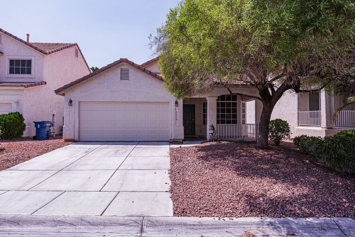 Primary Photo - 1 Story home located in Silverado Ranch