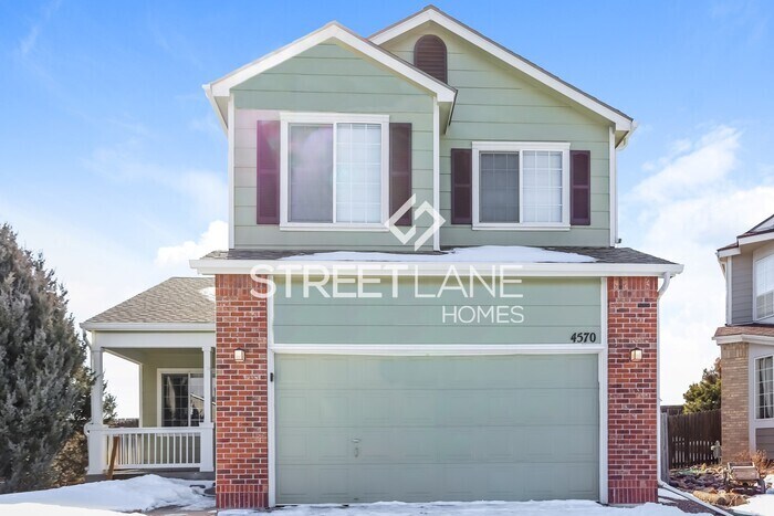 Primary Photo - Charming 4 Bedroom in Castle Rock!