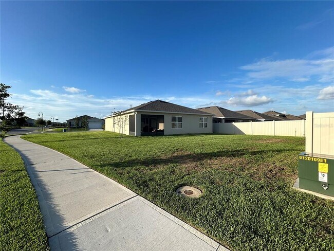 Building Photo - 577 Talisi Lp