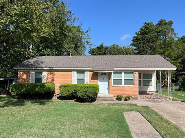 Foto principal - 831 Southloop Dr
