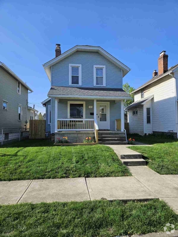 Building Photo - 565 Sheldon Ave