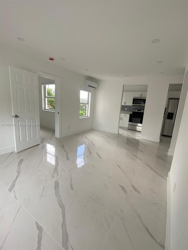 Foto del edificio - 1015 S 17th Ave