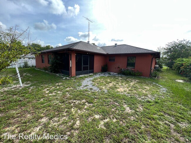 Building Photo - 3 br, 2 bath House - 13734 SW 38th Ct
