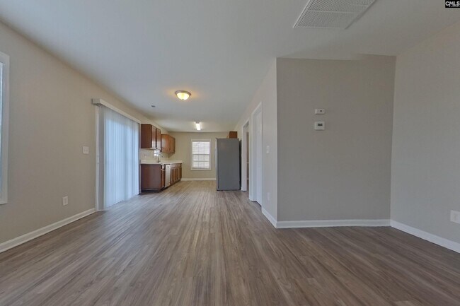 Foto del edificio - 443 Laurel Mist Ln