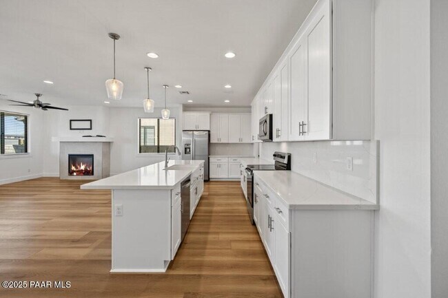 Foto del edificio - 5008 Atwood Ct