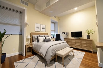 Building Photo - 1203 Beacon St