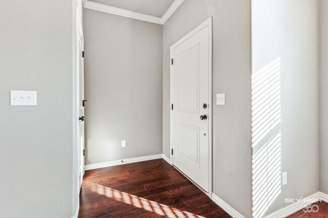 Photo - 3820 Williams Cove House