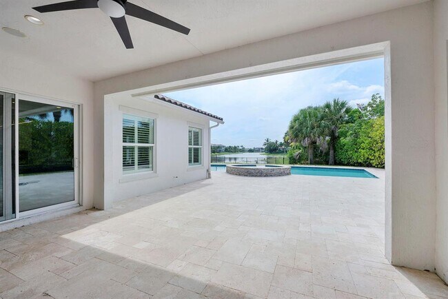 Building Photo - 8050 NW 121st Dr