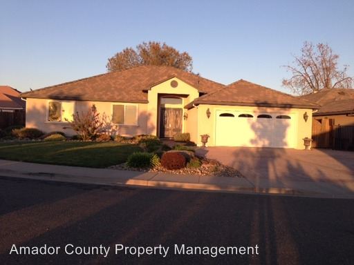 Primary Photo - 10548 Ridgecrest Dr