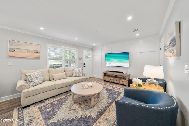 Foto del edificio - 121 Lakeside Cir