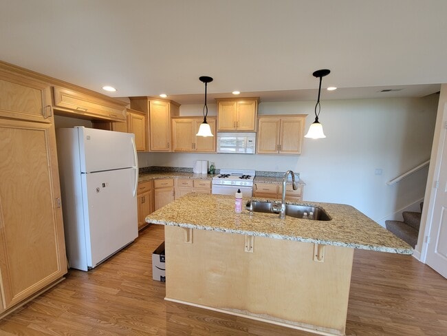 Building Photo - 7317 Chapel Dr