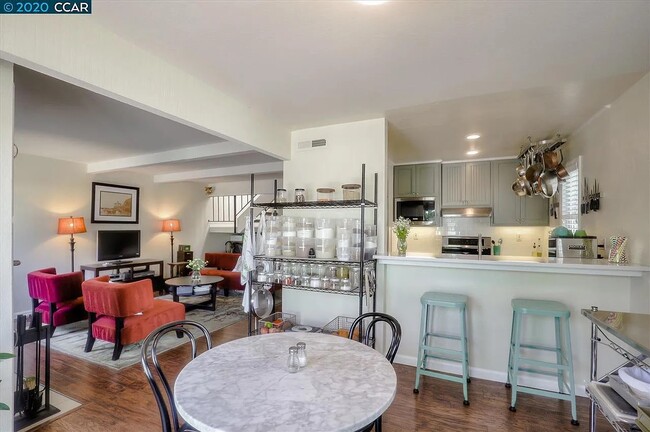 Foto del edificio - 34 Mozden Ln