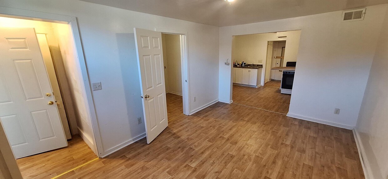 Building Photo - 1745 S 18th St