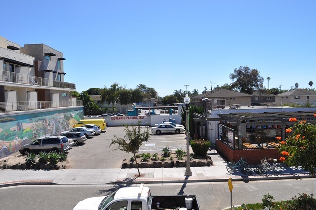 Foto del edificio - 6580 Pardall Rd
