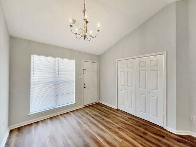 Foto del edificio - 9136 Kaitlyn Dr S