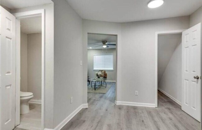 Foto del edificio - Charming 2BR Townhome in Atlanta