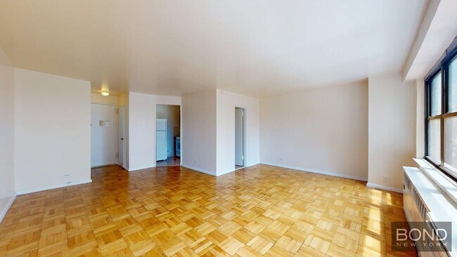 Foto del edificio - 399 E 72nd St