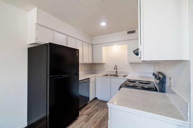 Foto del edificio - 2020 Baldwin St