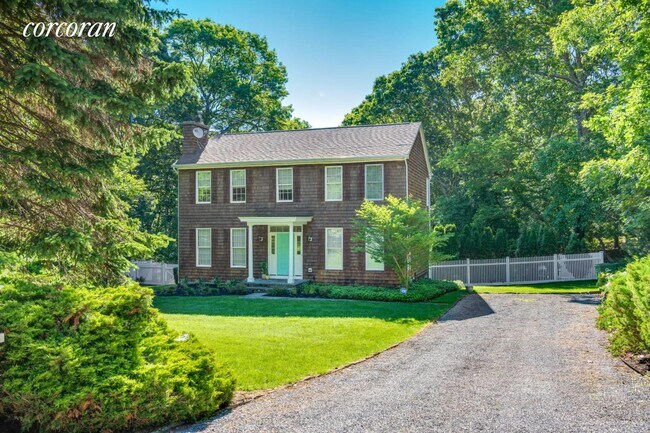 Building Photo - 18 White Oak Ln