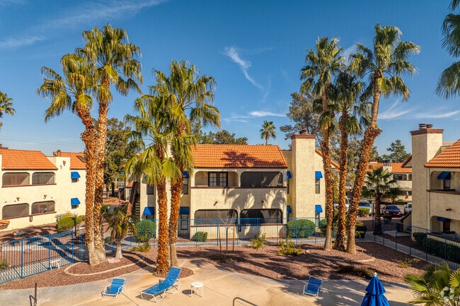 6113 Oakey Ave - Newport Cove Condominiums