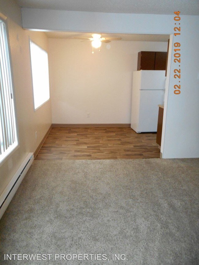 Building Photo - 34 SE 60th Ave