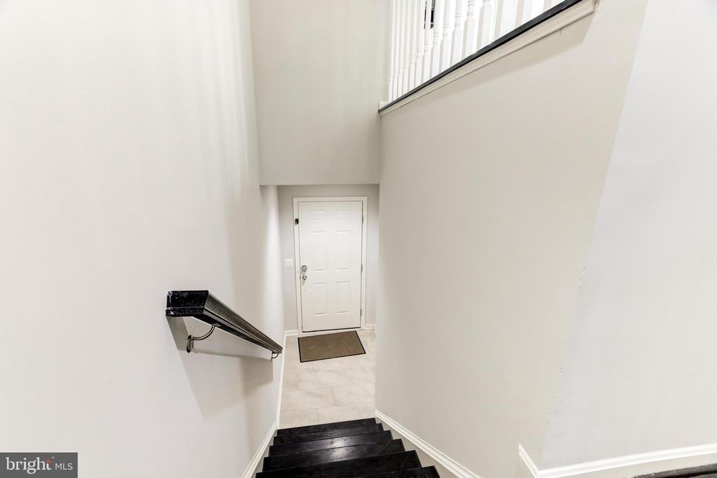 Primary Photo - 21493 Willow Breeze Sq