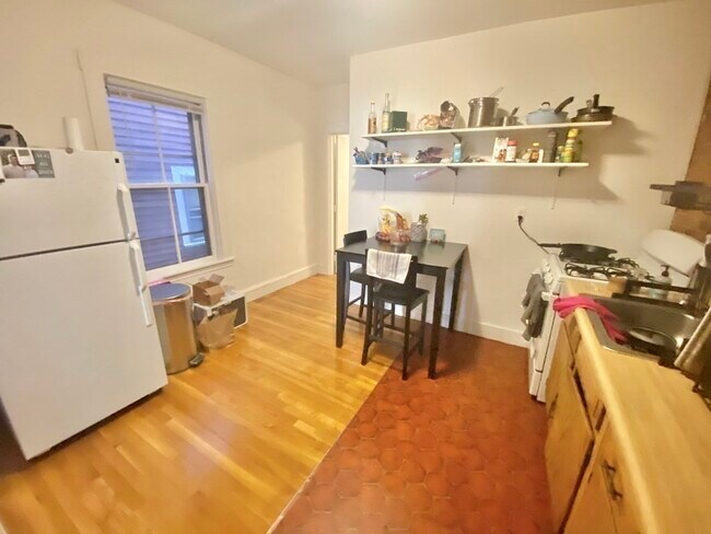 Foto del edificio - 248 Brookline St