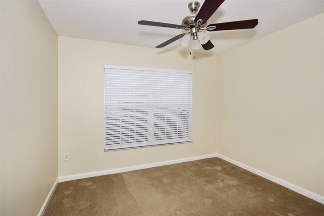 Building Photo - 15443 Markham Dr