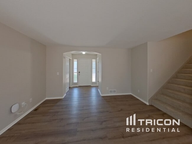 Foto del edificio - 2784 S Danube St