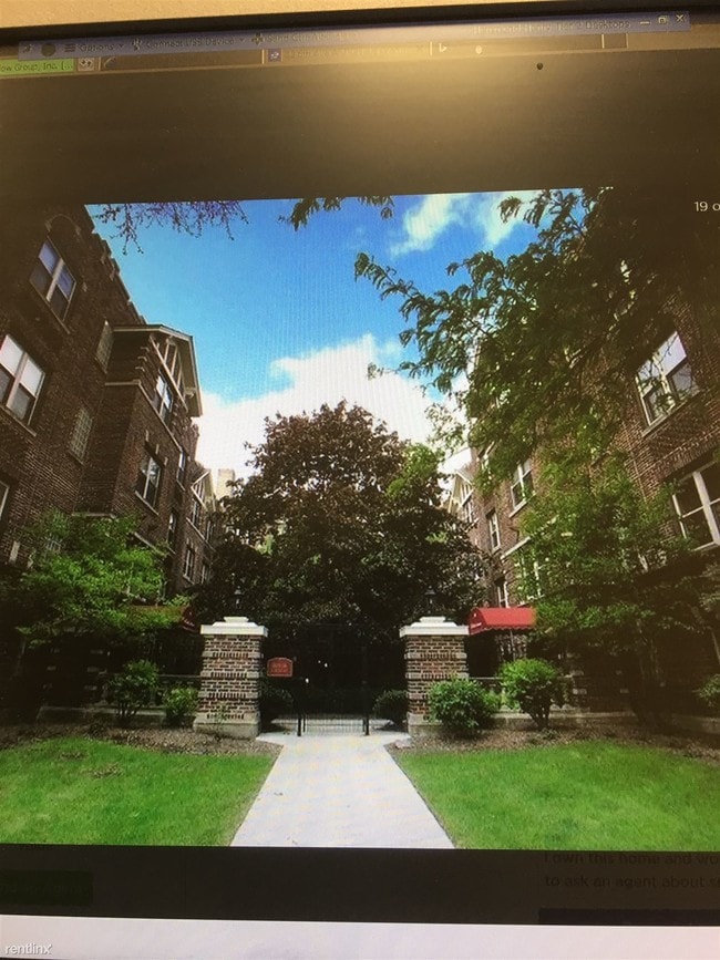 Foto del edificio - 32 6th Ave