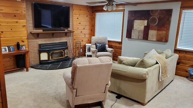 Foto del edificio - 434 S 199th St