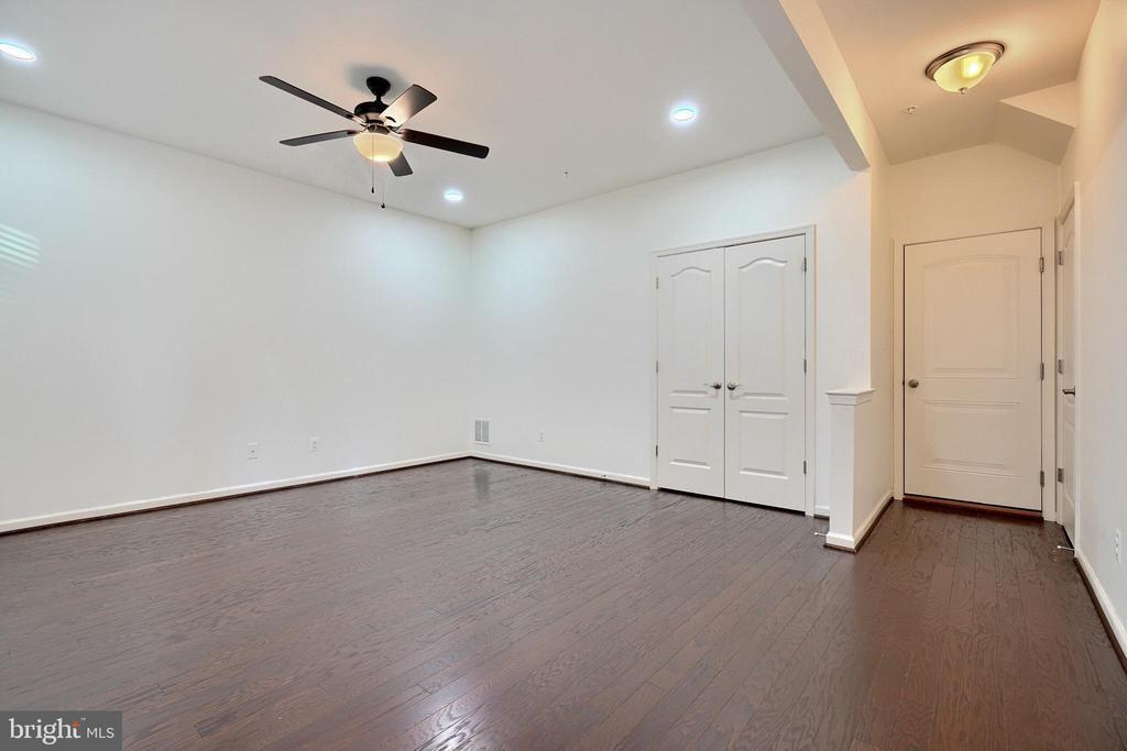 Primary Photo - 7906 Ellis Wyatt Ct