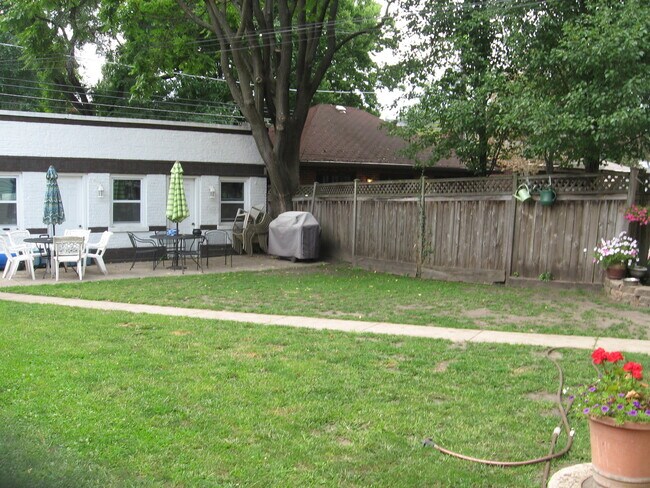Foto del edificio - 4120 N Ashland Ave