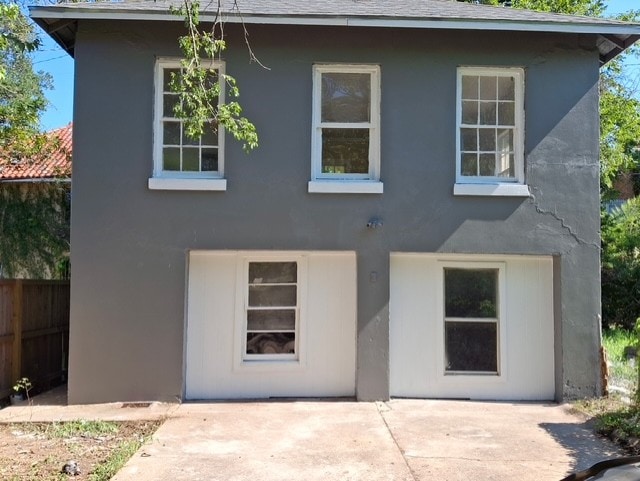 Building Photo - 2206 Parrott Ave