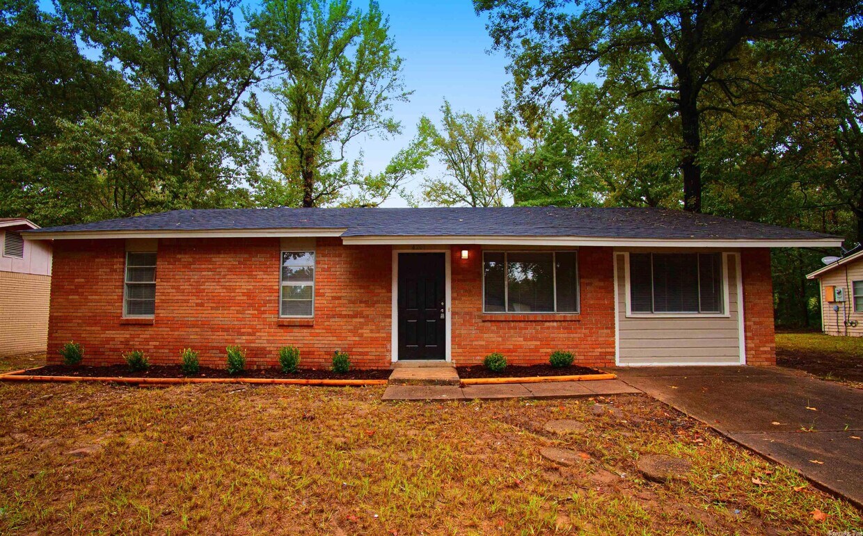 Primary Photo - 4201 Wilbur Dr
