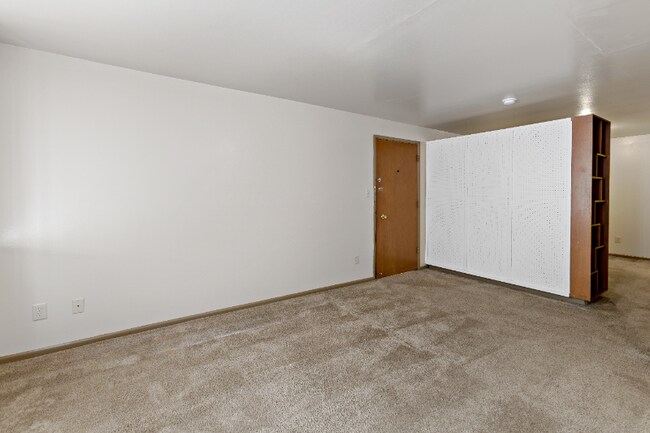 Foto del edificio - 5625 15th Ave NE