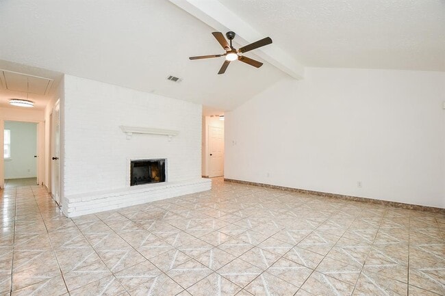 Building Photo - 2430 Ridge Hollow Dr