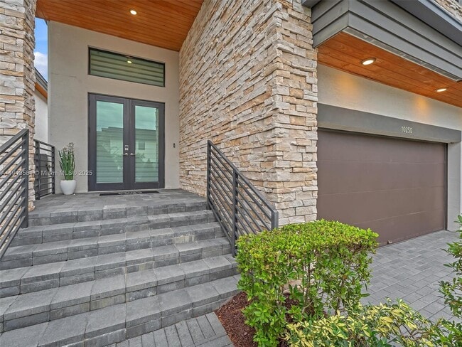 Foto del edificio - 10250 NW 76th Terrace