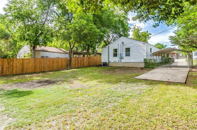 Foto del edificio - 5129 Kessler Rd