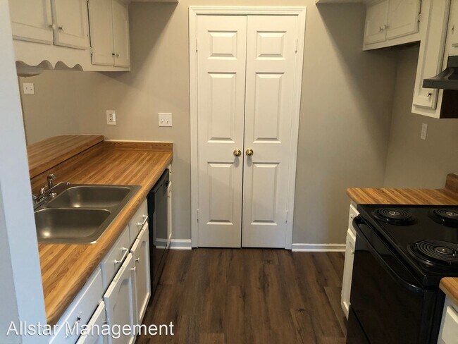Building Photo - 3 br, 2 bath House - 3615 Lakehurst Drive