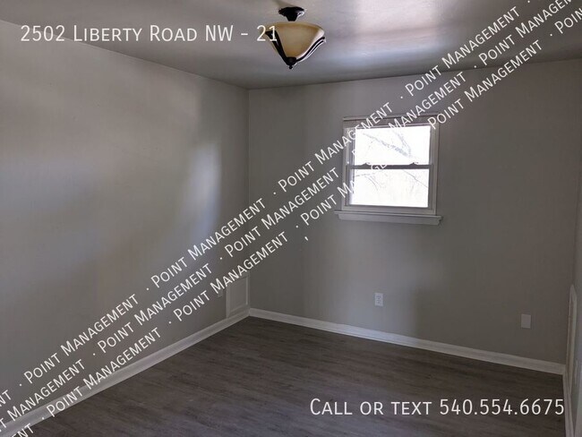 Building Photo - 2502 Liberty Rd NW