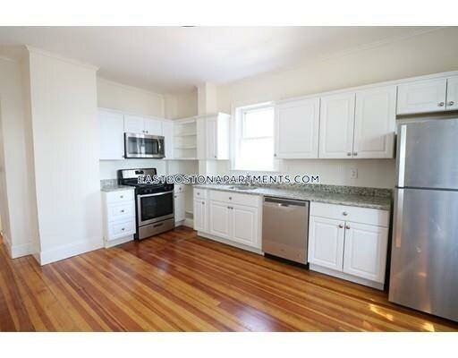 Primary Photo - 77 St Andrew Rd