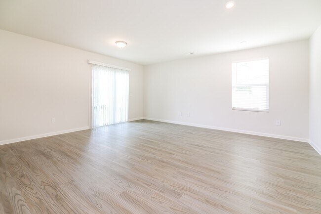 Foto del edificio - 2150 Bayview Dr SW