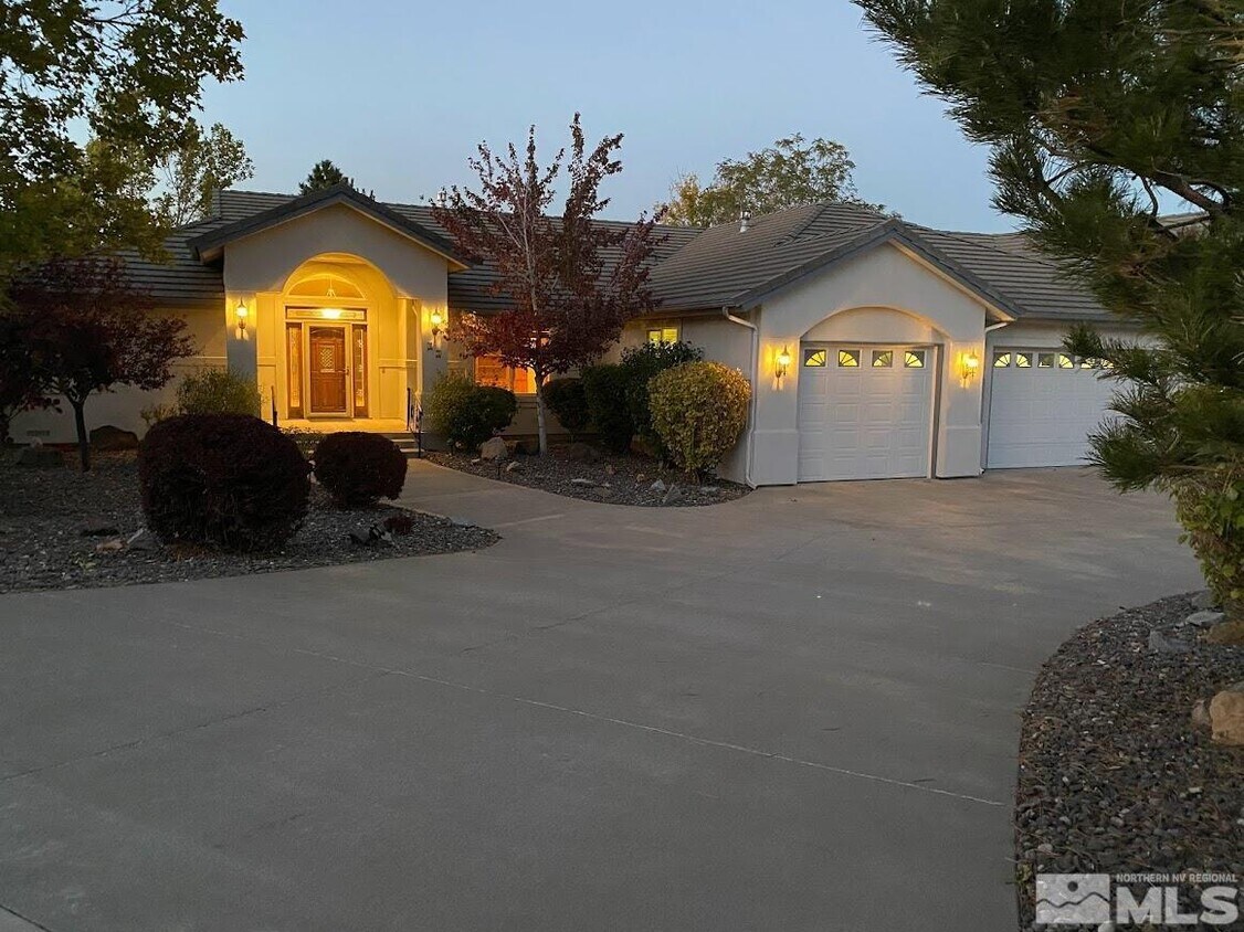 45 Ocelet Way, Reno, NV 89511 House for Rent in Reno, NV