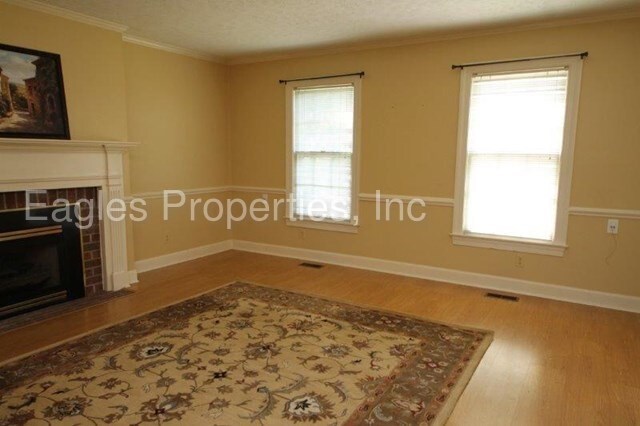 Building Photo - 302 Cashwell Dr Goldsboro NC 27534