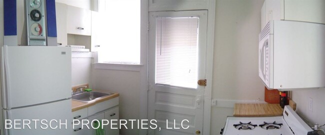 Building Photo - 4344 N Winchester Ave