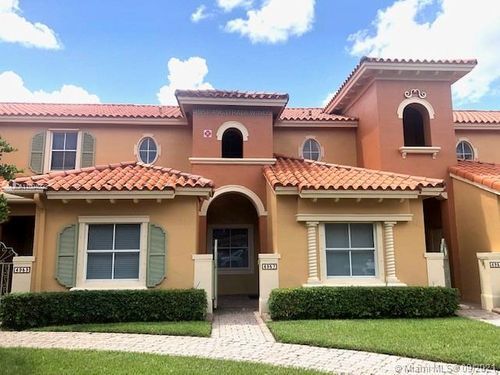 Foto principal - 4957 Tradewinds Ter