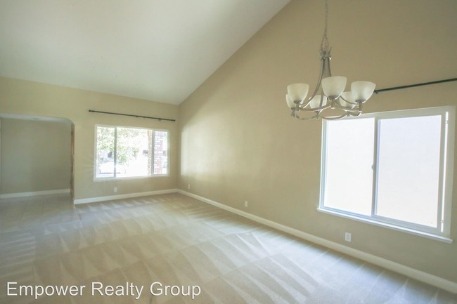 Building Photo - 4 br, 3 bath House - 2483 Talavera Dr.
