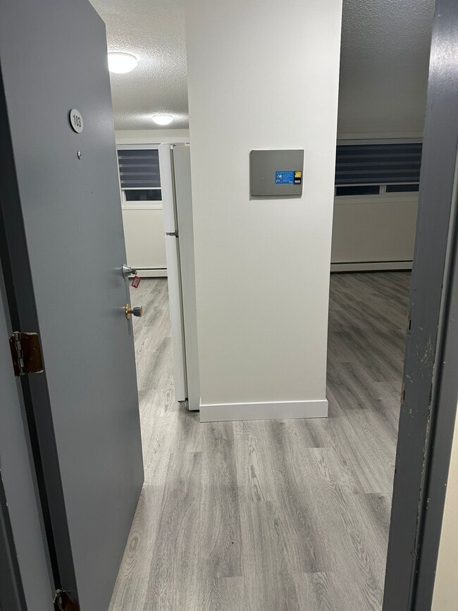 Photo du bâtiment - 4507-144 44 Ave